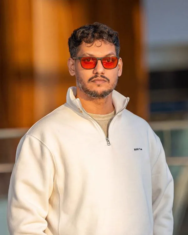 Chiragx, founder of XY Task